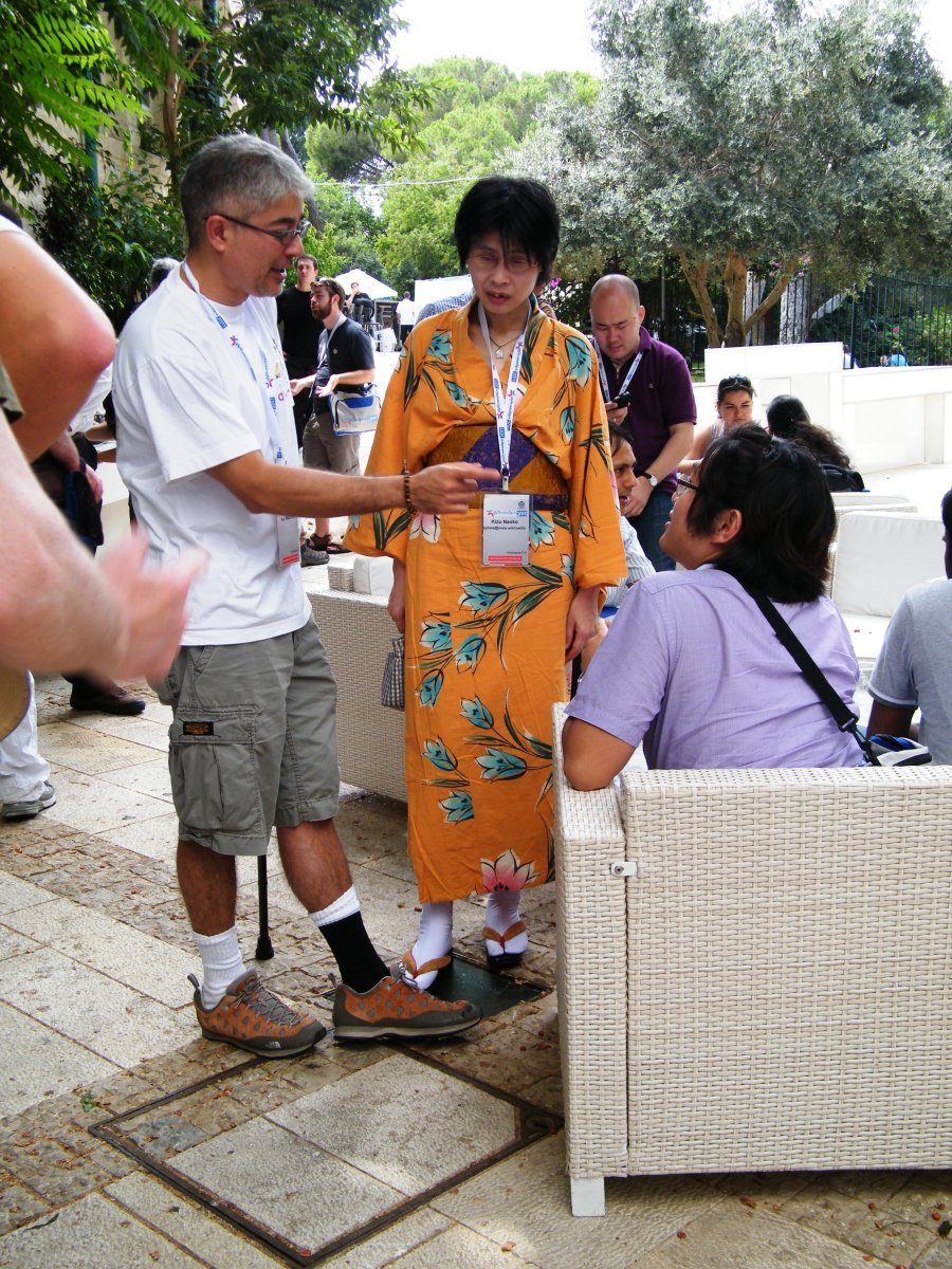 Роза флорибунда Кимоно - фото 5