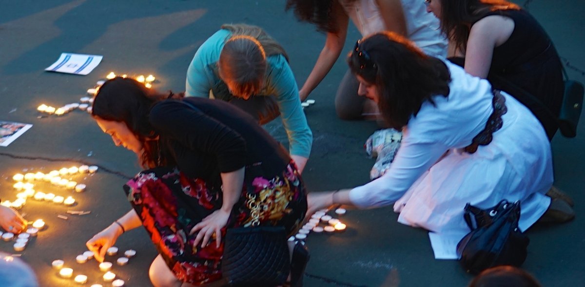 Роза Кэндллайт чайно-гибридная - фото 9